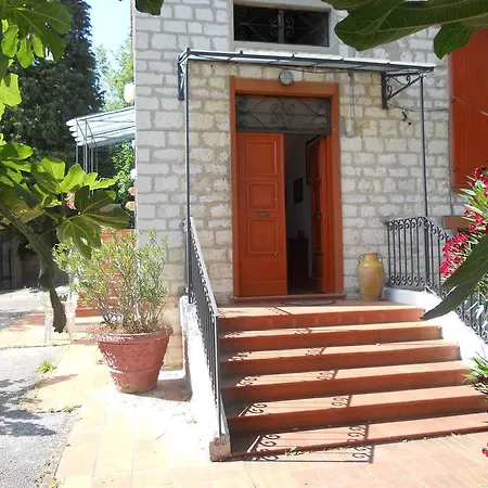 Il Vecchio Mandorlo Sirolo